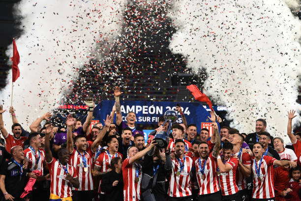 ARG: Velez v Estudiantes - Copa de la Liga Profesional 2024: Final