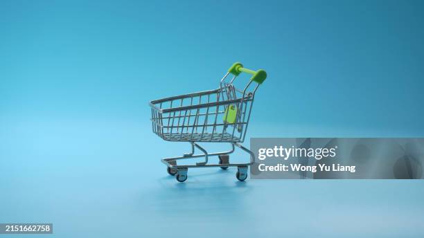 empty shopping cart - shopping cart 3d stock pictures, royalty-free photos & images