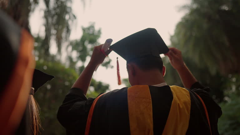18 Graduation Logos Images Stock Videos, Footage, & 4K Video Clips ...