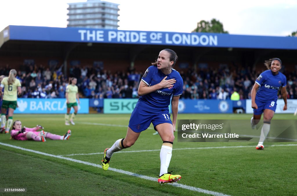 Chelsea FC v Bristol City - Barclays Women´s Super League