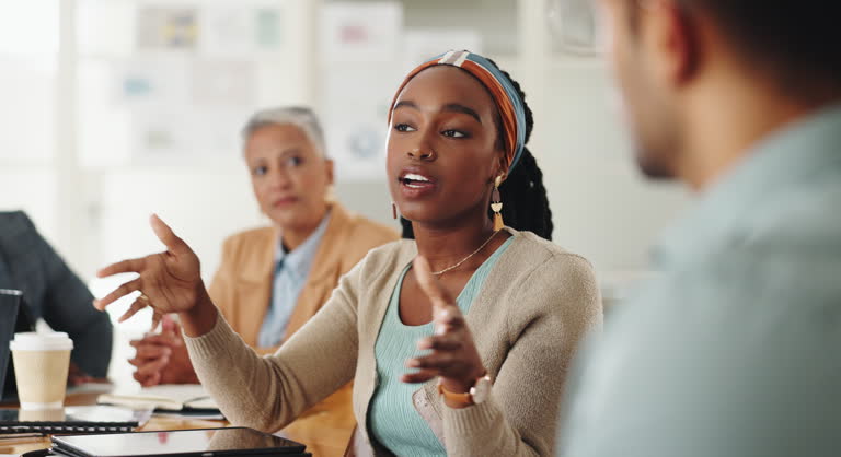https://media.gettyimages.com/id/2151706612/video/teamwork-woman-or-business-people-in-meeting-with-planning-for-creative-decision-making-or.jpg?b=1&s=640x640&k=20&c=L1L1TM9GzNi7ZFvei0GD1i9oT79RHyQixsd3JJc09Wc=