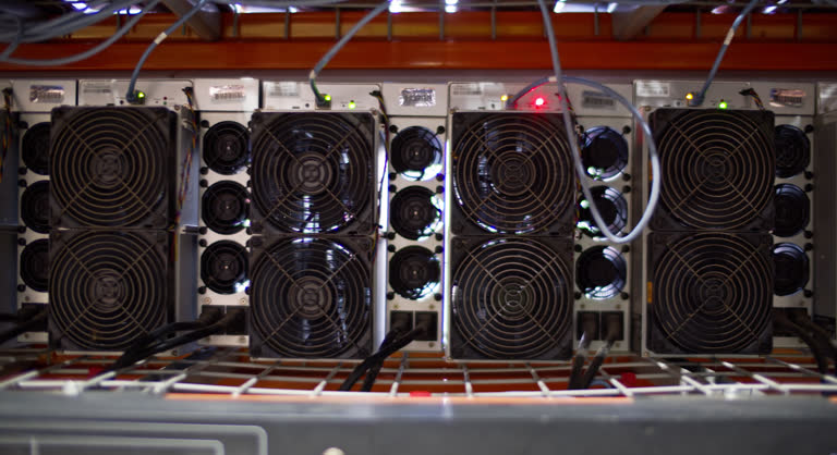 Refa Fan Array Hyperscale Data Center 234 Data Center Warehouse Stock Videos, Footage, & 4K Video Clips ...