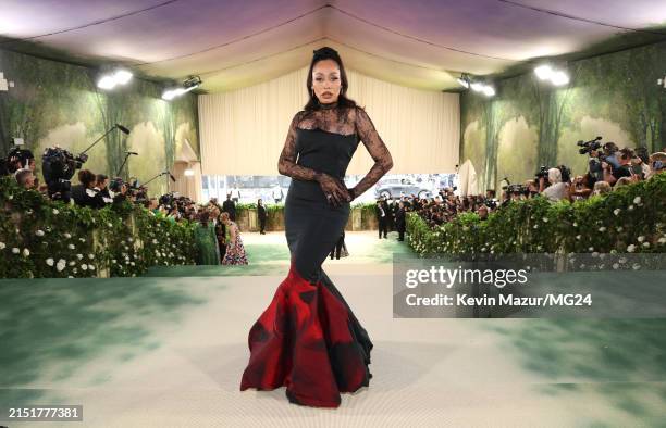 La La Anthony attends The 2024 Met Gala Celebrating "Sleeping Beauties: Reawakening Fashion" at The Metropolitan Museum of Art on May 06, 2024 in New...