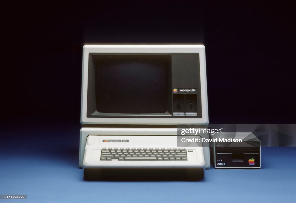 Apple IIe computer