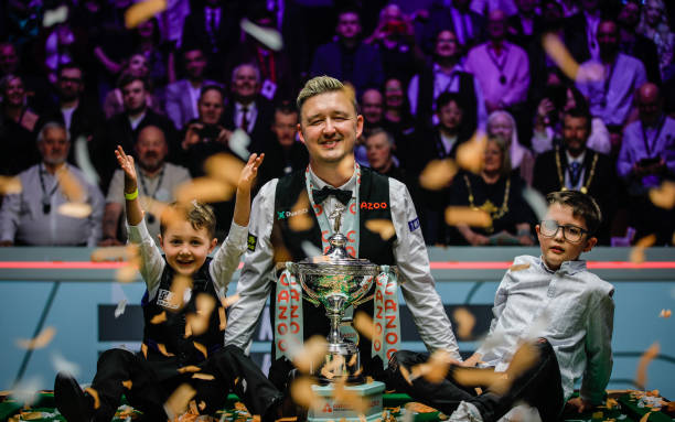 GBR: 2024 Cazoo World Snooker Championship - Day 17