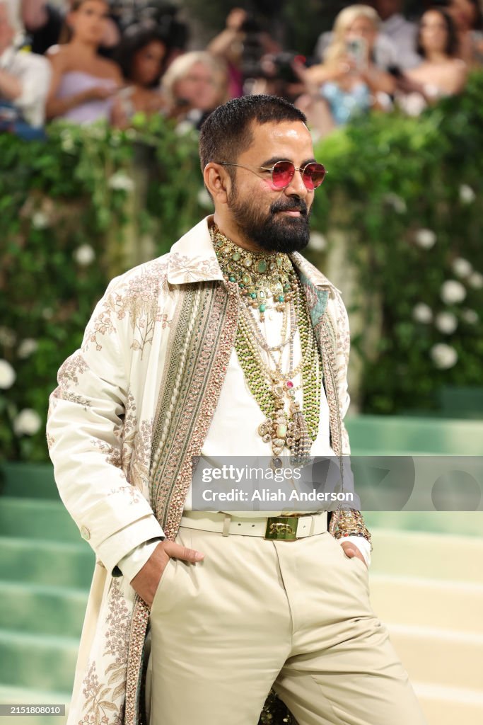 The 2024 Met Gala Celebrating "Sleeping Beauties: Reawakening Fashion" - Arrivals