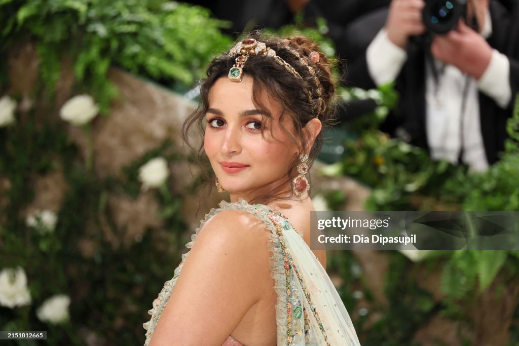 The 2024 Met Gala Celebrating "Sleeping Beauties: Reawakening Fashion" - Arrivals