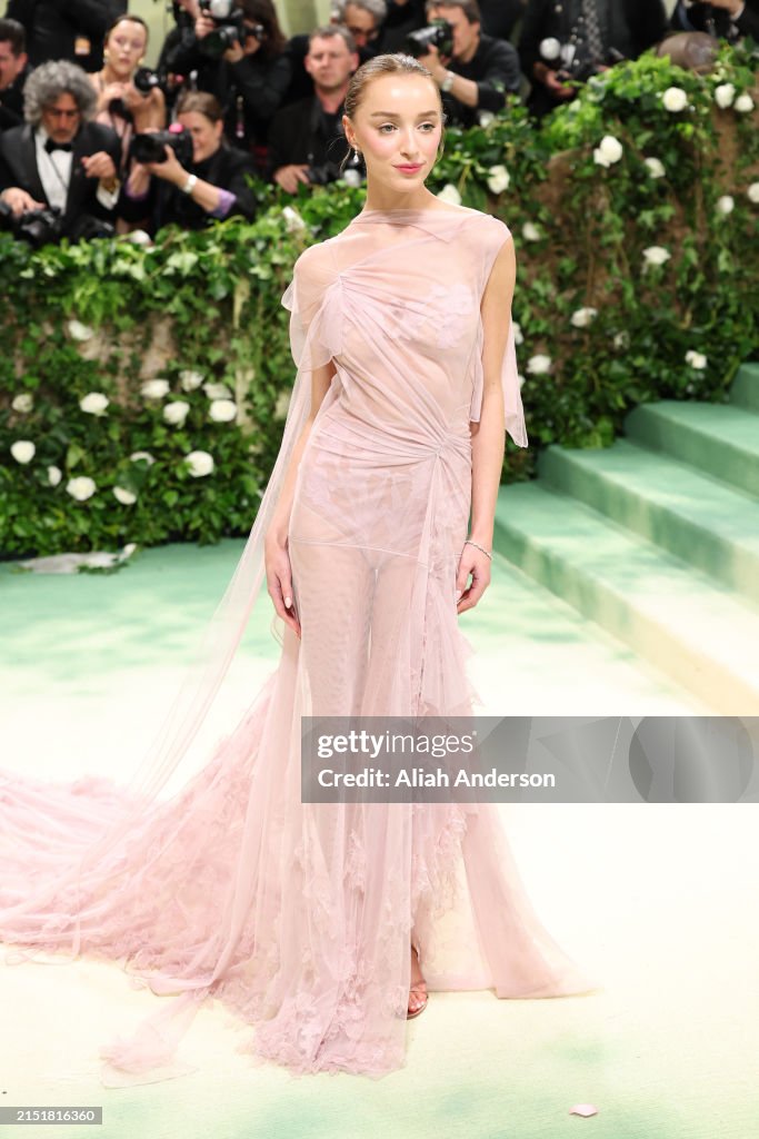 The 2024 Met Gala Celebrating "Sleeping Beauties: Reawakening Fashion" - Arrivals
