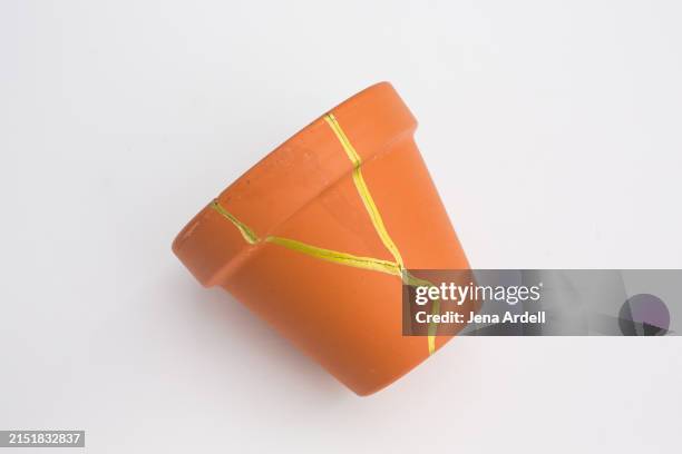 485 Kintsugi Stock Photos, High-Res Pictures, and Images - Getty Images
