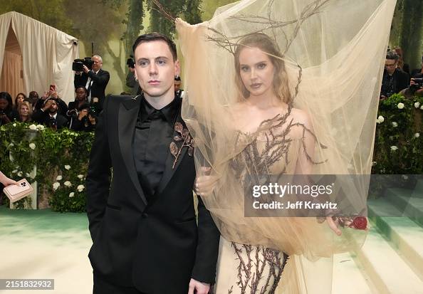 The 2024 Met Gala Celebrating "Sleeping Beauties: Reawakening Fashion" - Arrivals The 2024 Met Gala Celebrating "Sleeping Beauties: Reawakening Fashion" - Arrivals