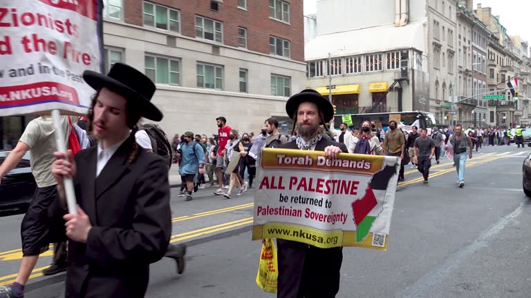 Palestinian Rabbis 28 Rabbi Art Stock Videos, Footage, & 4K Video Clips - Getty Images