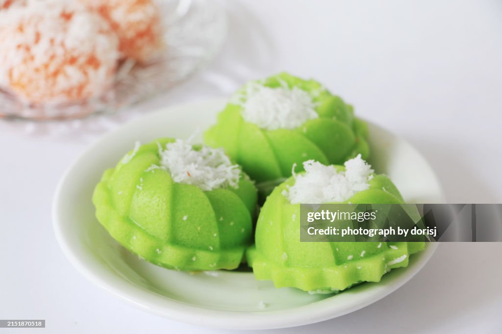 Kuih Putri Ayu.