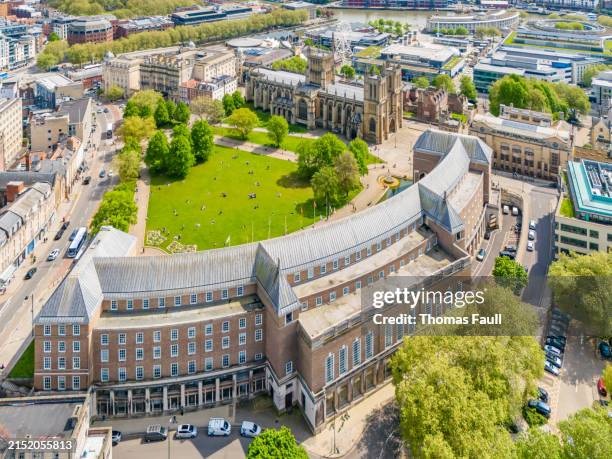 bristol city council and cathedral - bristol cathedral stock pictures, royalty-free photos & images
