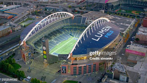 vista del campo de lúmenes - seattle fotografías e imágenes de stock