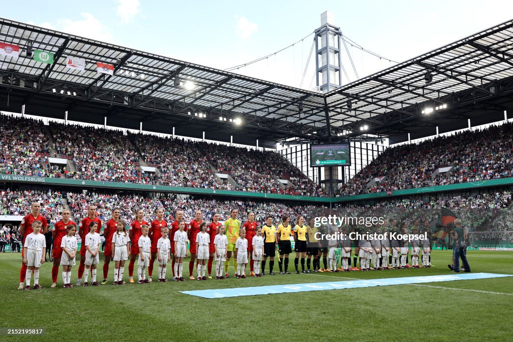 FC Bayern München v VfL Wolfsburg - Women's DFB Cup Final