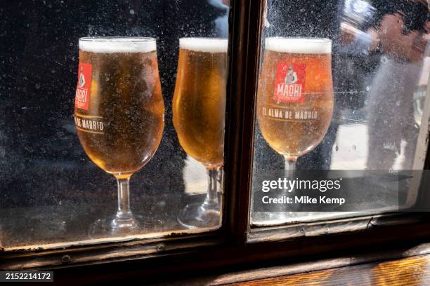Beer Window 1,073 Metal Bars For Windows Stock Photos, High-Res Pictures, and ...