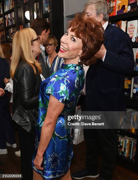 Lette 846 Kathy Lette Photos Stock Photos, High-Res Pictures, and Images ...