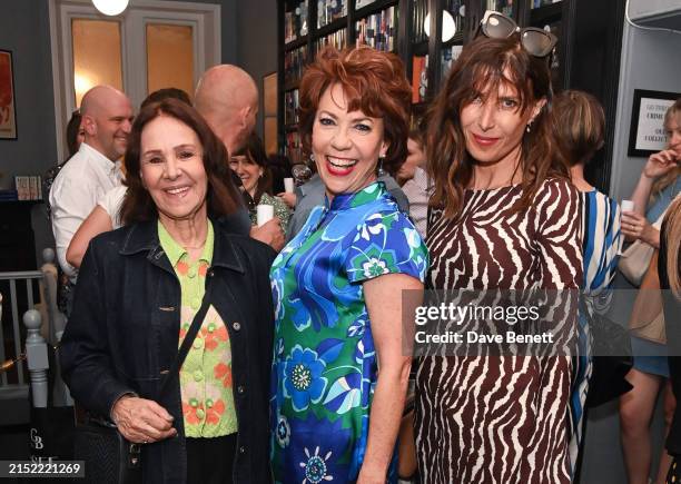 Lette 1,912 Kathy Lette Photos & High Res Pictures - Getty Images