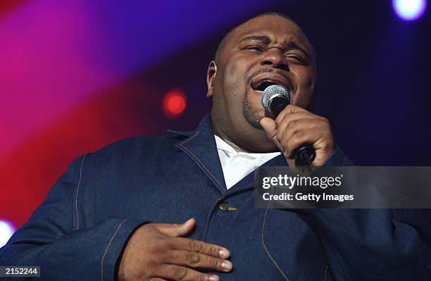 American Idol season two winner Ruben Studdard performs during the first stop of a 39-city tour at the Xcel Energy Center July 8, 2003 in St. Paul,...