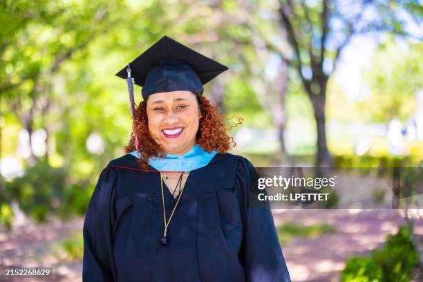 Gradu Uniform 19,252 Graduation Uniform Stock Photos, High-Res Pictures, and Images ...