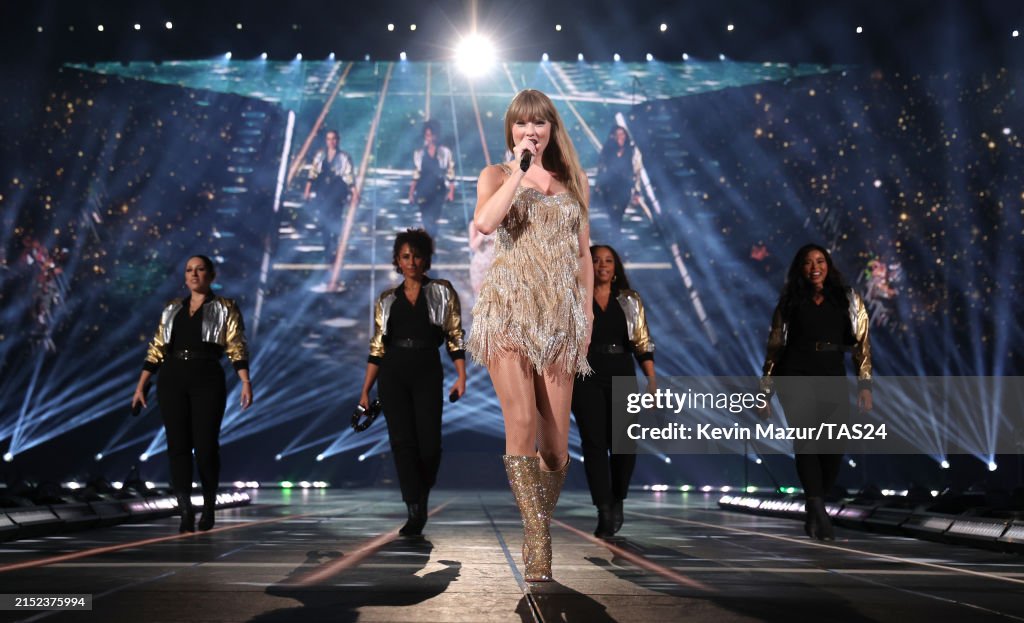 Night Two Of Taylor Swift | The Eras Tour - Paris, France