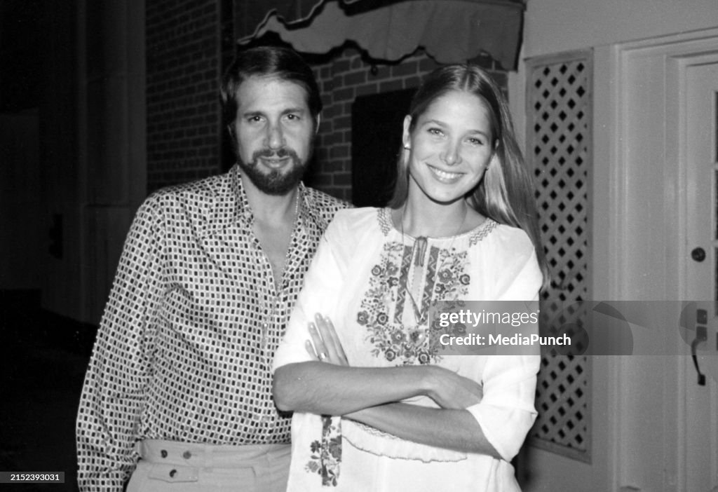Debora Reverberi Deborah Raffinand Michael Viner Circa 1980's Credit: News Photo - Getty ...