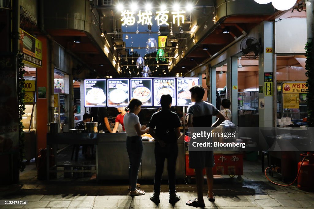 Daily Life in Sarawak Ahead of Malaysia's GDP Figures