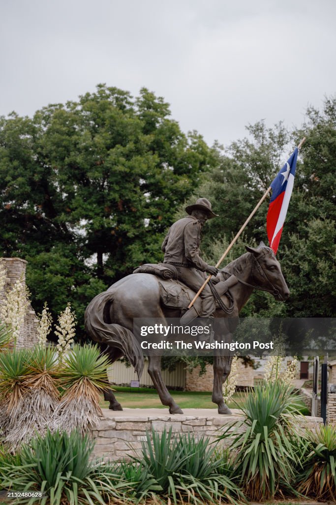 A statue displayed outside the Texas Ranger Hall of Fame and Museum ...