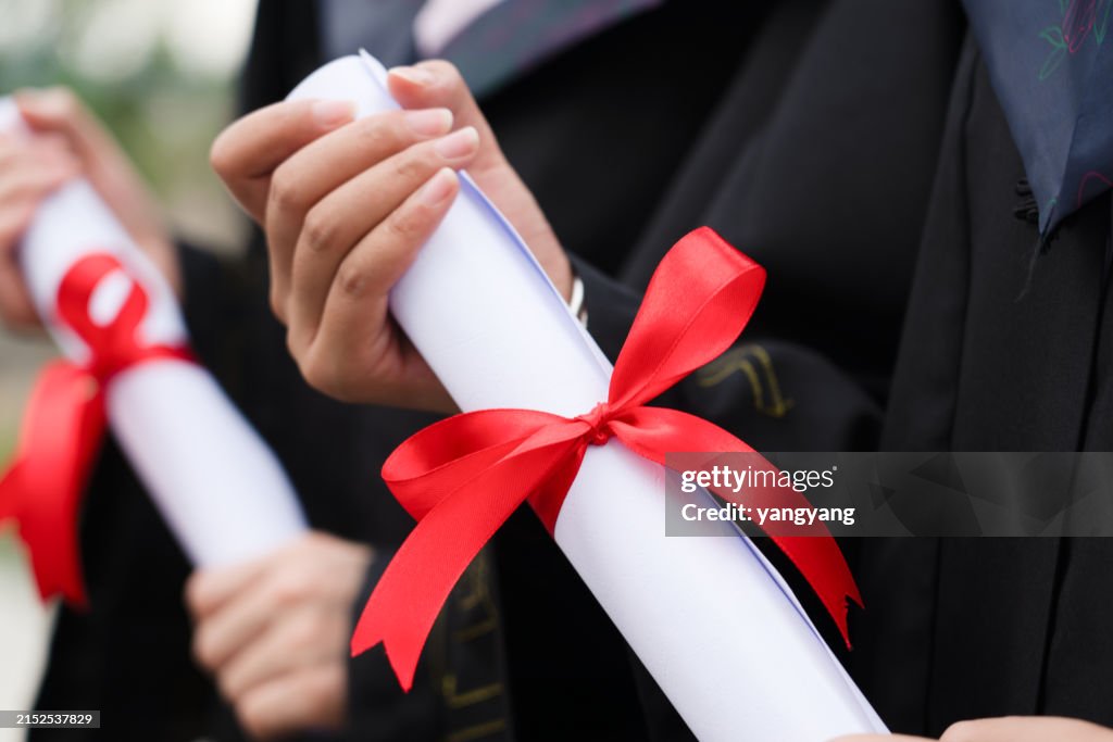 A student who graduates in a bachelor's gown