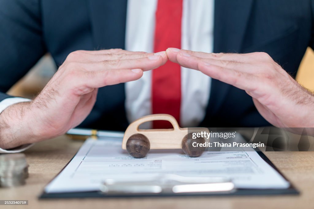 Sale agent protection Car insurance and collision damage