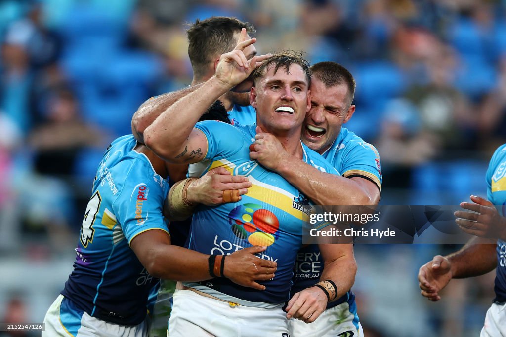 NRL Rd 10 - Titans v Cowboys