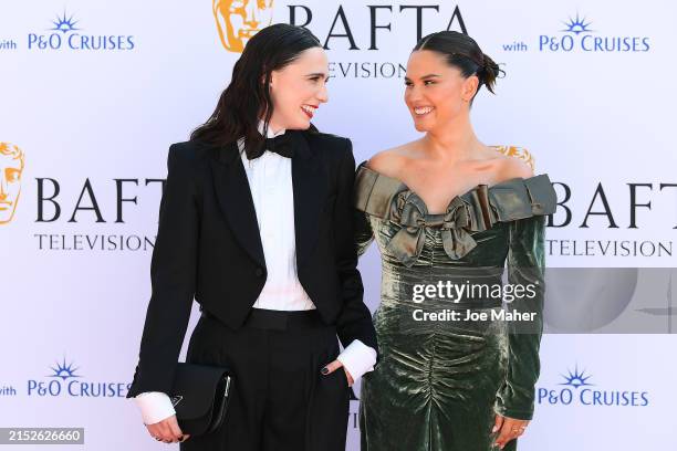 125 Lizzie Davidson Photos & High Res Pictures - Getty Images