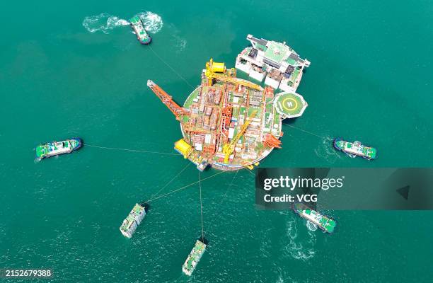 Floating Storage Offloading Floating Production Storage Offloading Photos and Premium High Res ...