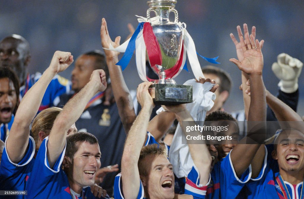 UEFA Euro 2000 - Final - France V Italy