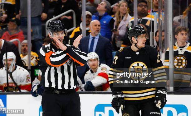 Interference Ref Call 717 Hockey Referee Signals Stock Photos, High-Res Pictures, and Images ...