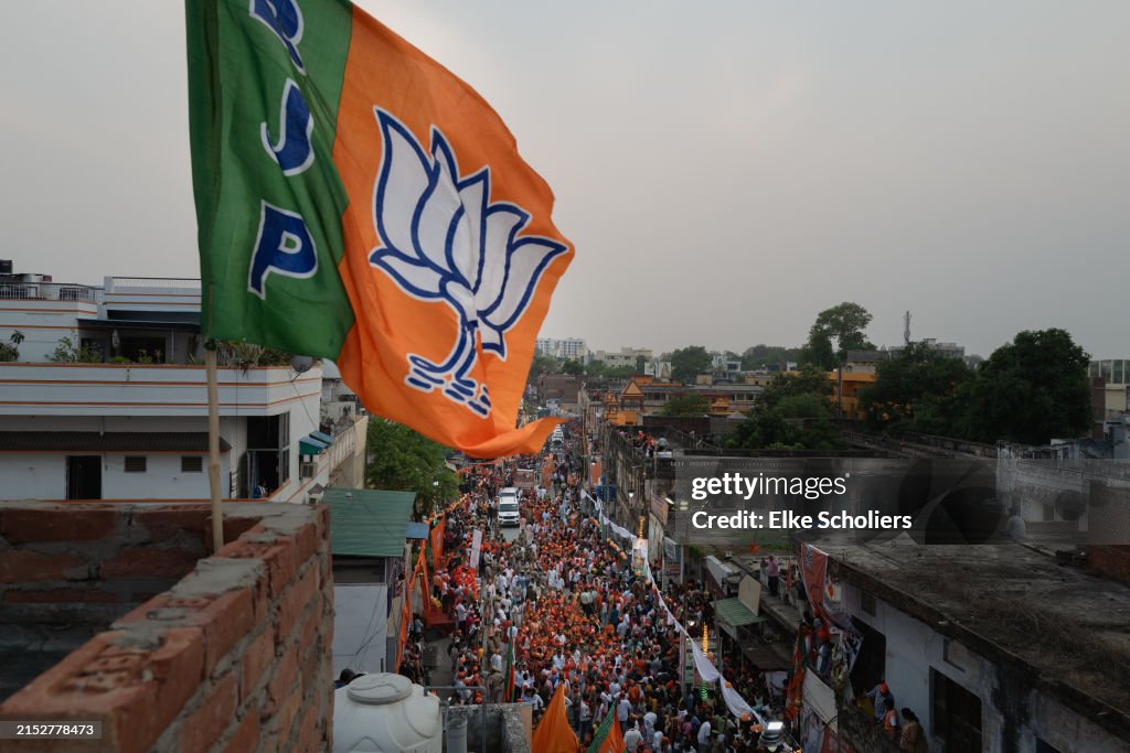 World's Largest Democratic Election Continues In India
