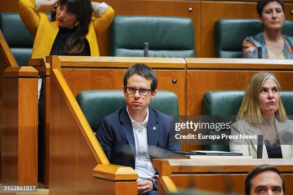 Basque Parliment The EH Bildu candidate for lehendakari, Pello Otxandiano, and the ...
