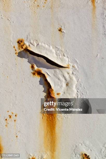 Container Rust Damage 1,186 Damaged Shipping Containers Stock Photos, High-Res Pictures, and ...