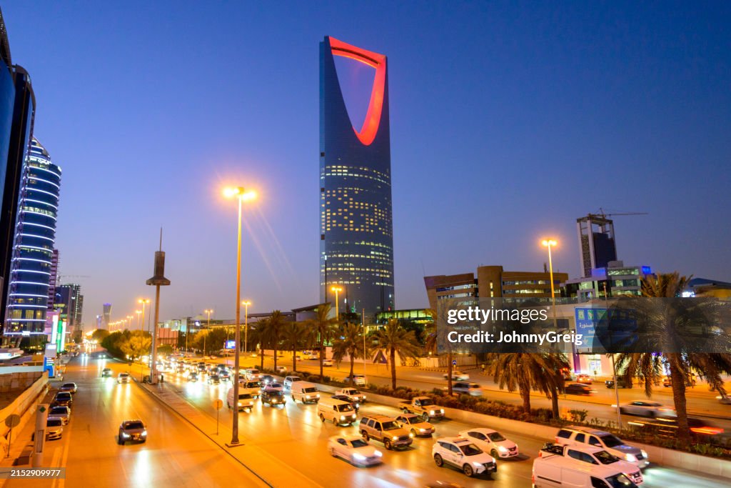 King Fahd Road and Kingdom Center, Riyadh