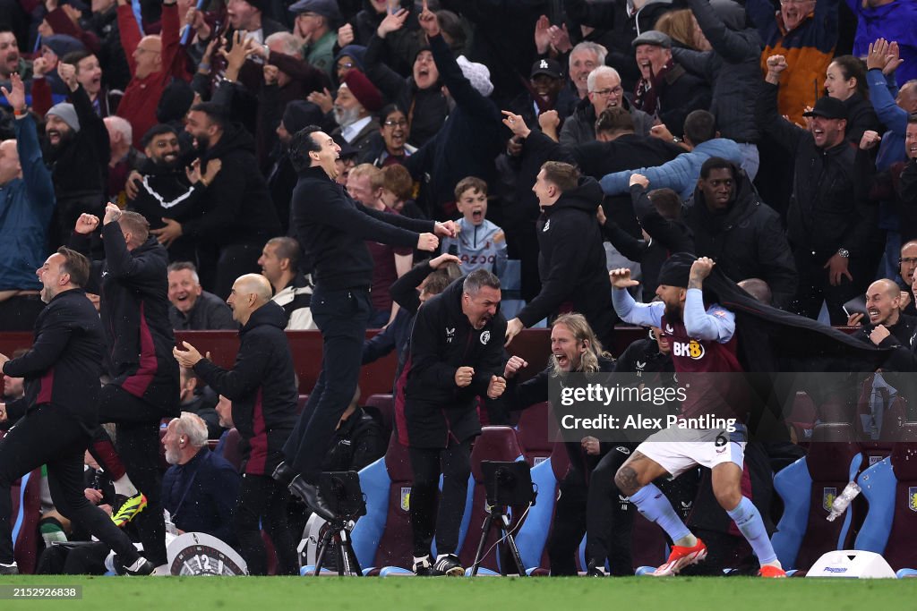 Aston Villa v Liverpool FC - Premier League