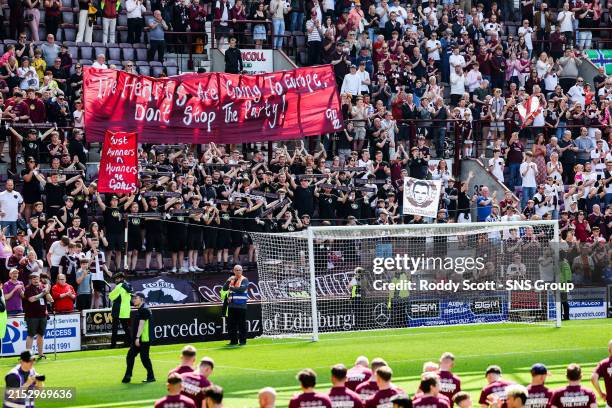 Hearts Fans Riot 8,914 Hearts Fans Stock Photos, High-Res Pictures, and Images - Getty ...