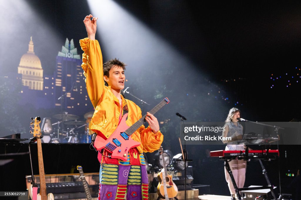 Jacob Coler Jacob Collier Musician – Jacob Collier Djesse – MBDR
