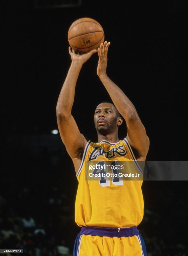 Atlanta Hawks vs Los Angeles Lakers