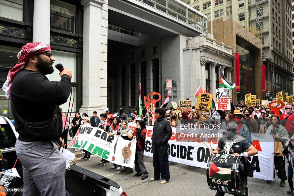 Pro Protesters Hundreds of Pro-Palestinian protesters take streets and gather... News ...