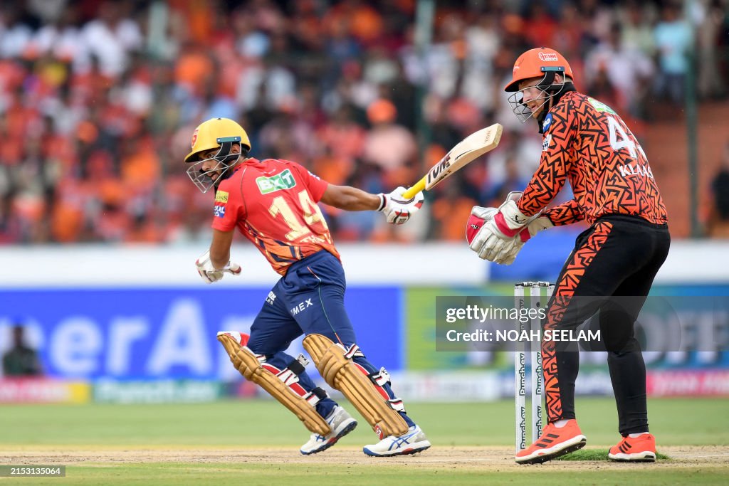 CRICKET-IND-IPL-T20-HYDERABAD-PUNJAB