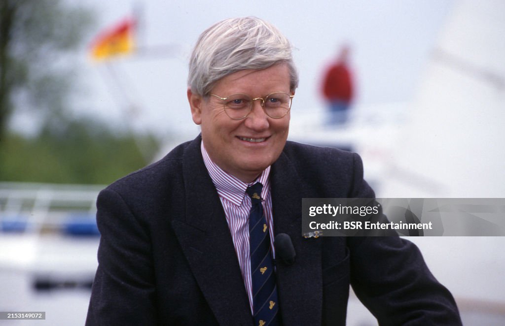 Dutch politician Hans Wiegel...