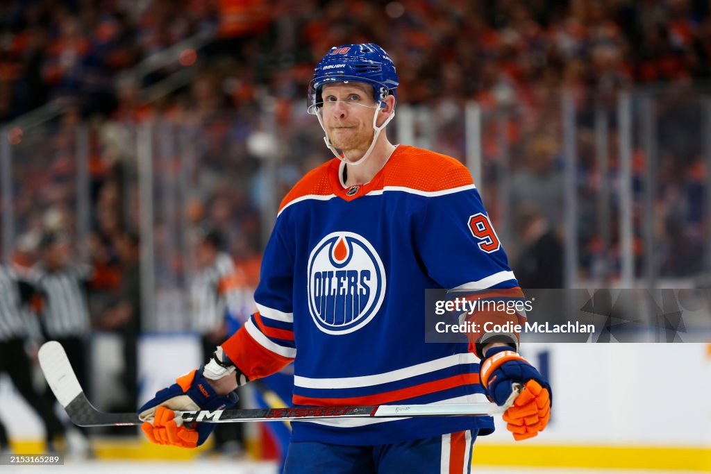 Vancouver Canucks v Edmonton Oilers - Game Four