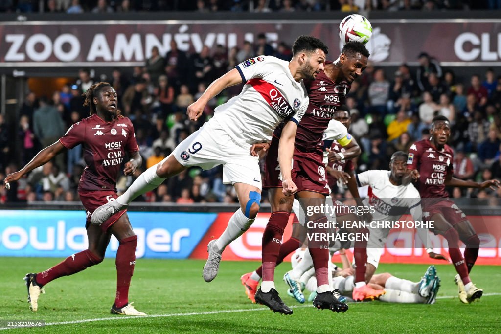 FBL-FRA-LIGUE1-METZ-PSG