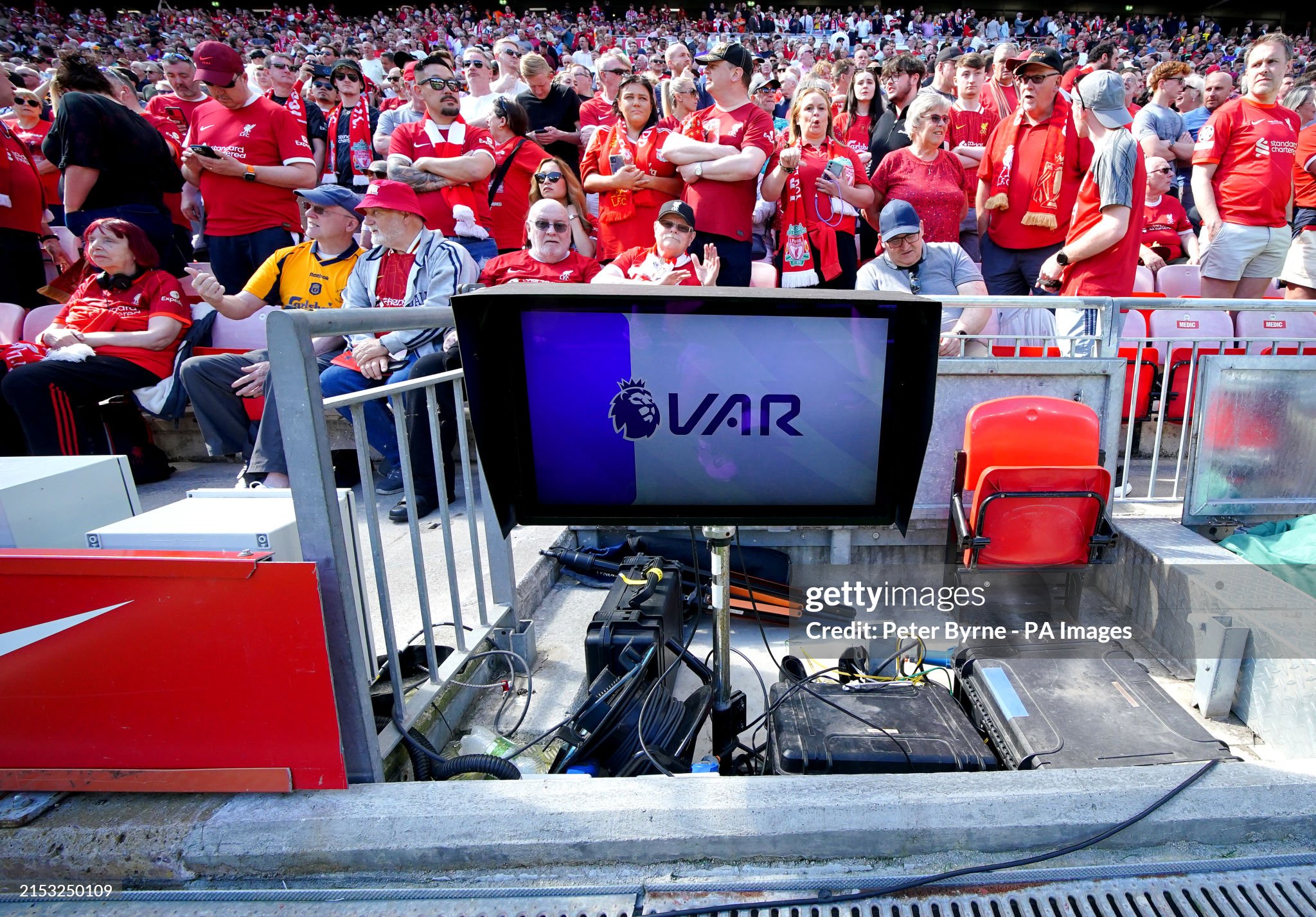 Premier League leadership does not believe in abolishing VAR