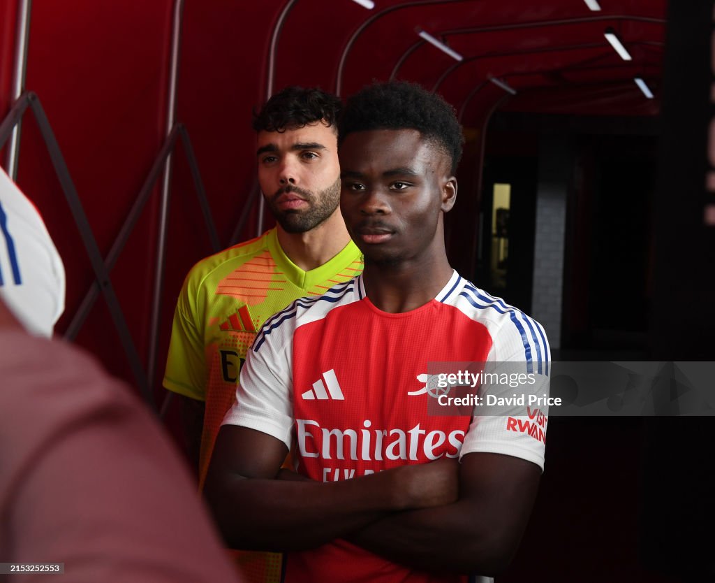 Arsenal Unveil New Home Kit for Season 2024/25